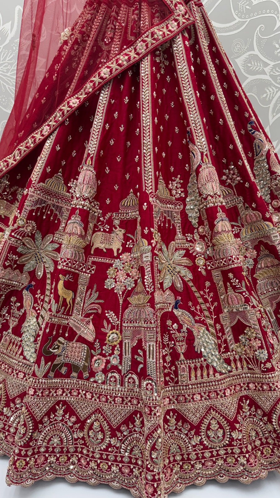 Maroon Bridal Cutdana-Work Embroidered Ethinc Motif Semi-Stitched Lehenga Choli